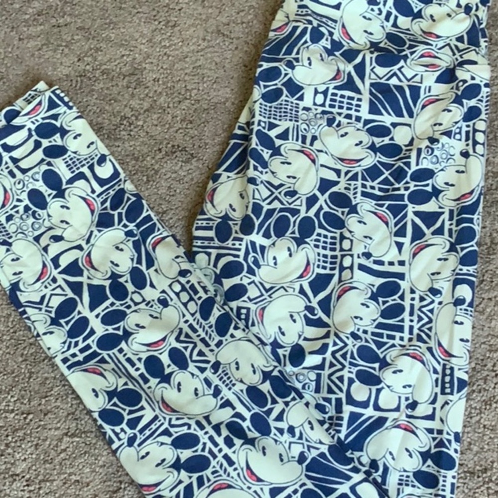 LuLaRoe Blue and White Geometric Floral Leggings